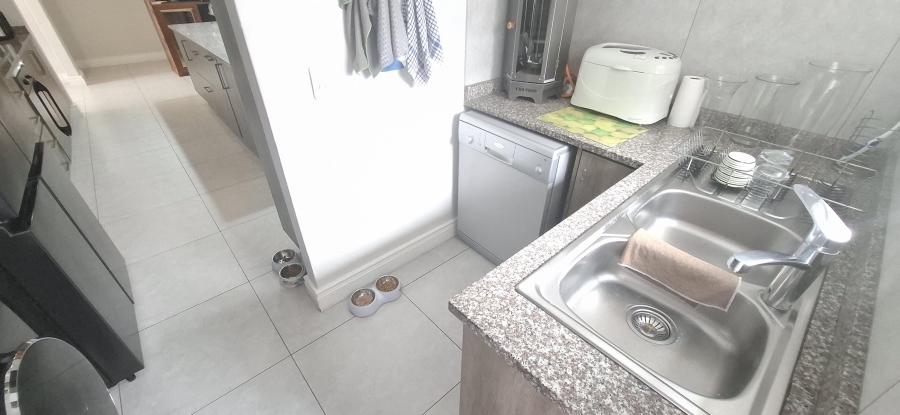 To Let 3 Bedroom Property for Rent in Sonkring Western Cape